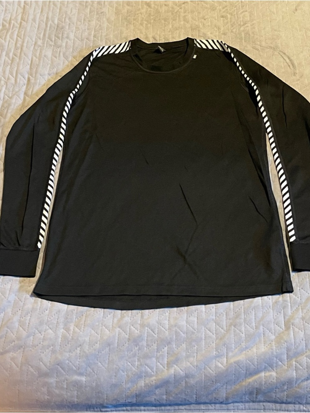 Helly Hansen‎ l/s shirt mens XL NWOT black/white
